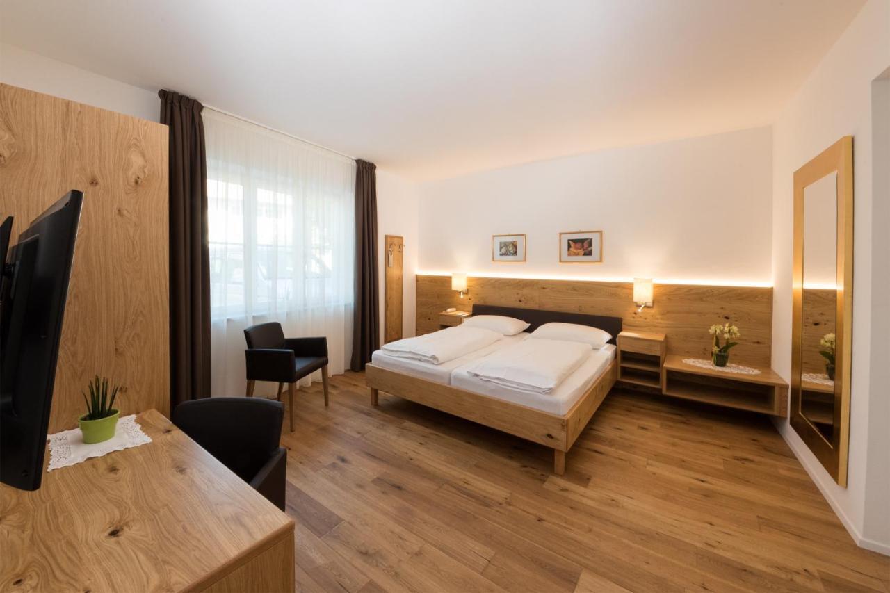 Hotel Teutschhaus Cortina Sulla Strada del Vino Exteriér fotografie